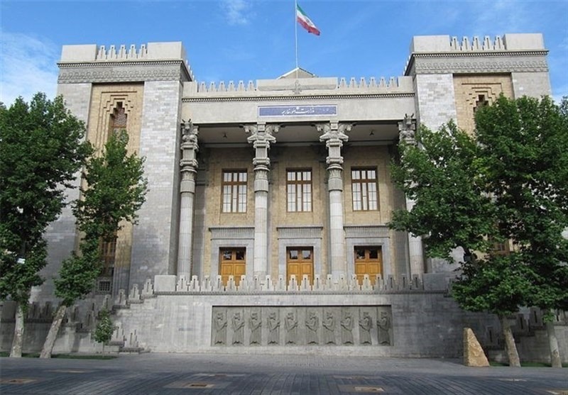 کاردار سفارت انگلیس احضار شد