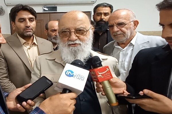 تذکر رئیس شورای شهر:لازم نیست همه بخش‌ها در تهران متمرکز باشد / شهردار به سوریه با هماهنگی سفر کرده بود