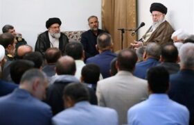 تذکر رهبر:دشمن وانمود می‌کند، اما آنچنان دستشان پُر نیست