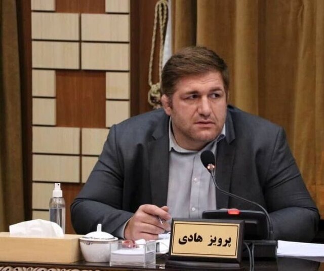 تذکر؛غیبت پرویز هادی و کشمکش شورا و فرمانداری تبریز بر سر این موضوع